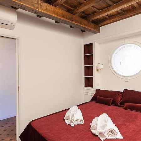 Rental In Rome - Scala Suite Roma Exterior foto